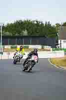 Vintage-motorcycle-club;eventdigitalimages;mallory-park;mallory-park-trackday-photographs;no-limits-trackdays;peter-wileman-photography;trackday-digital-images;trackday-photos;vmcc-festival-1000-bikes-photographs